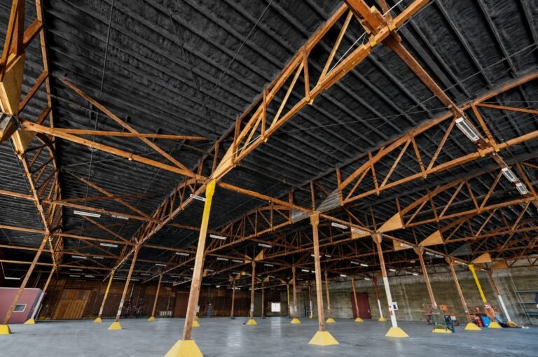 Warehouse-Ceiling-Insulation-Pic