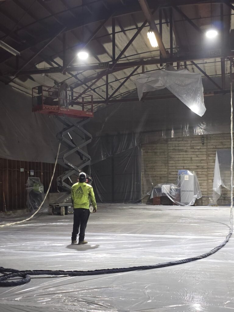 Warehouse-Ceiling-Pic